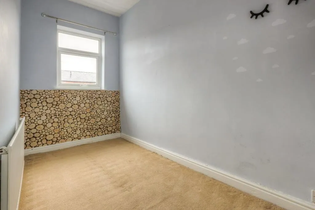 2 bed Terraced