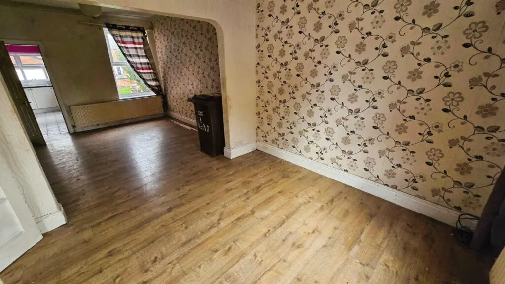 2 bed End of Terrace