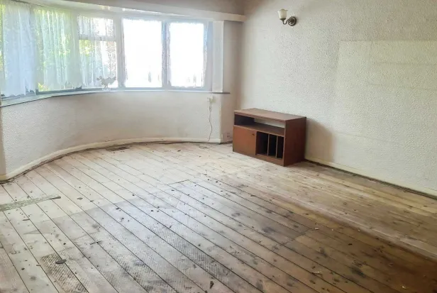 2 bed Semi-Detached Bungalow