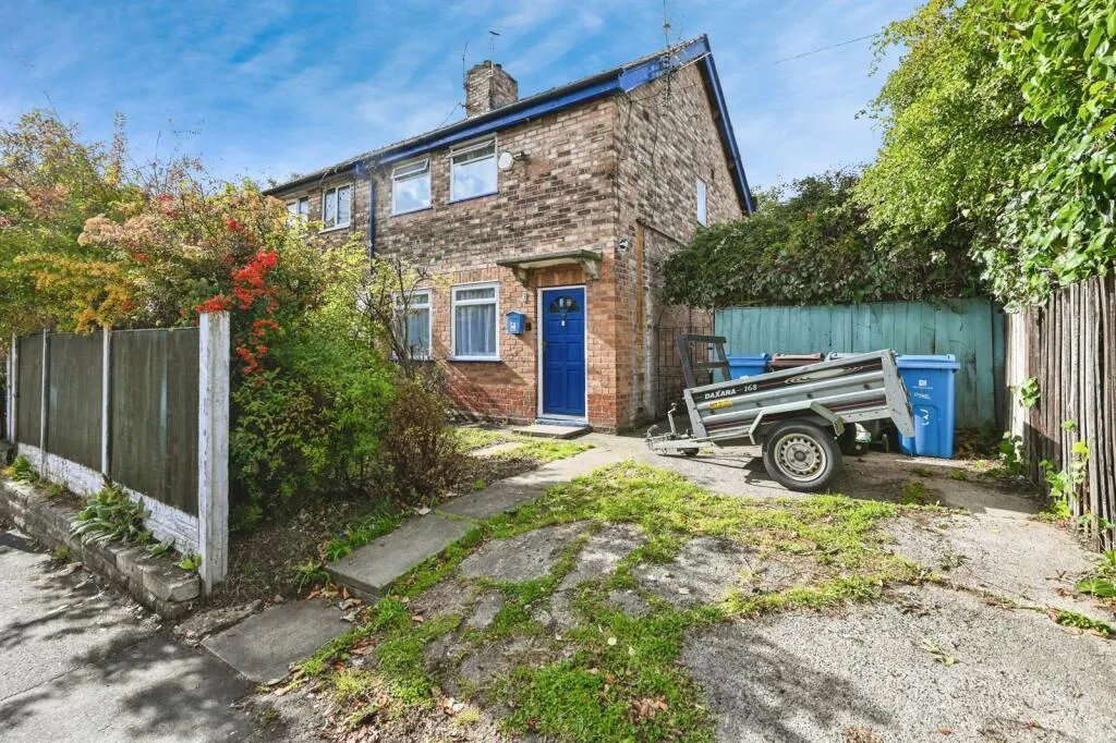 2 bed Semi-Detached