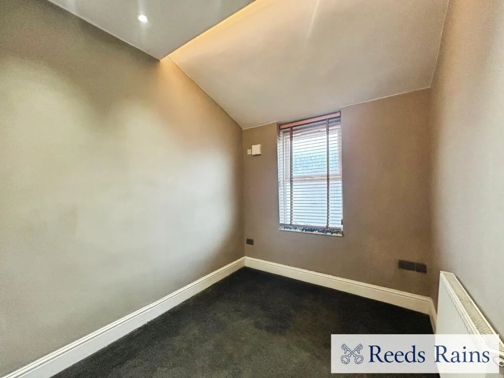 3 bed Terraced