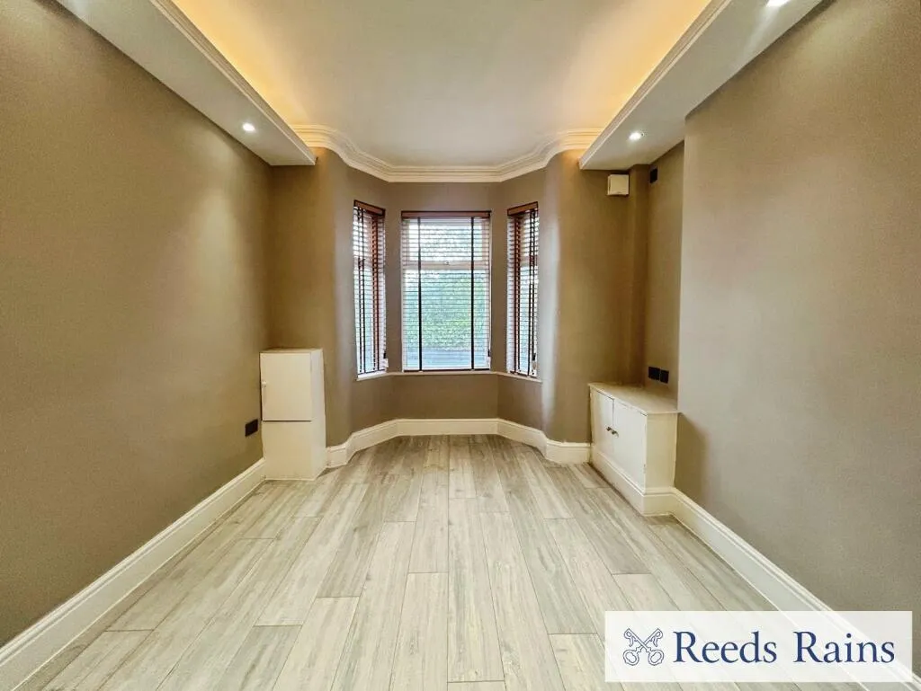 3 bed Terraced