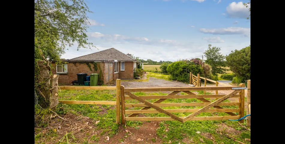 East Hill Bungalow