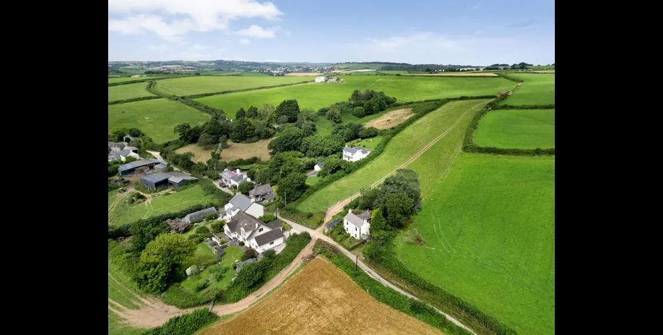 Myrtle Cottage, Eastdown, Blackawton, Totnes, Devon, TQ9 7AP 