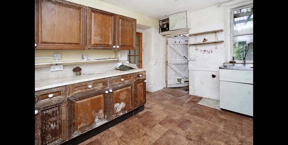 Myrtle Cottage, Eastdown, Blackawton, Totnes, Devon, TQ9 7AP 