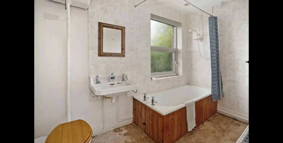 Myrtle Cottage, Eastdown, Blackawton, Totnes, Devon, TQ9 7AP 