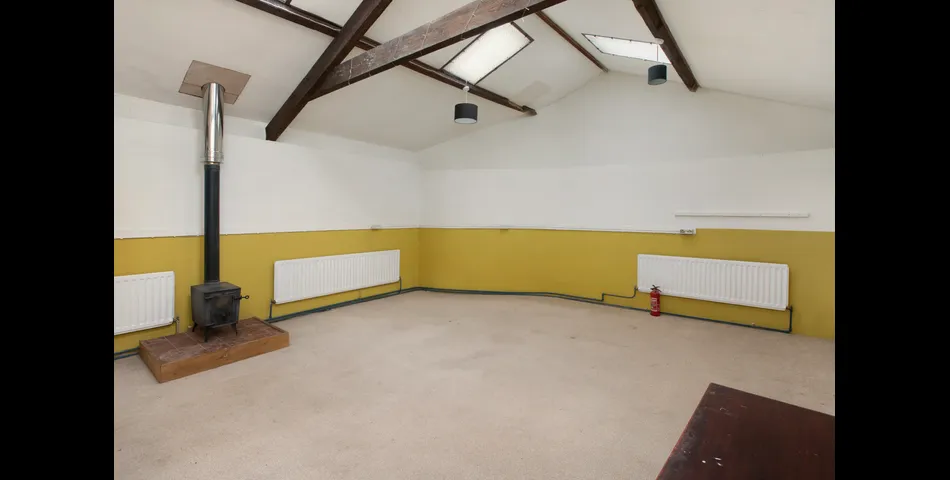 10 Bank Lane, Victoria Street, Totnes TQ9 5EH