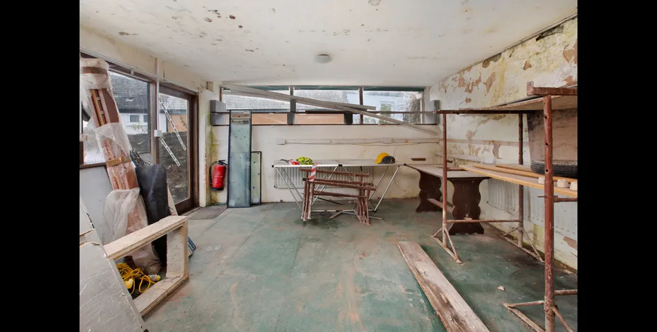 10 Bank Lane, Victoria Street, Totnes TQ9 5EH