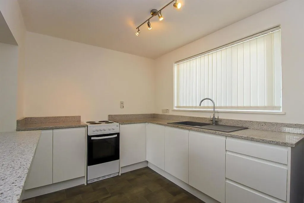 2 bed Terraced