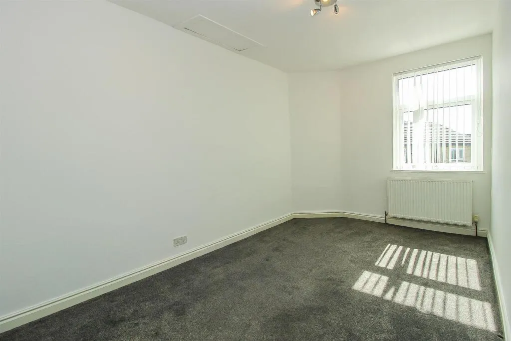 2 bed Terraced