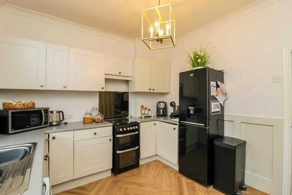 2 bed Terraced