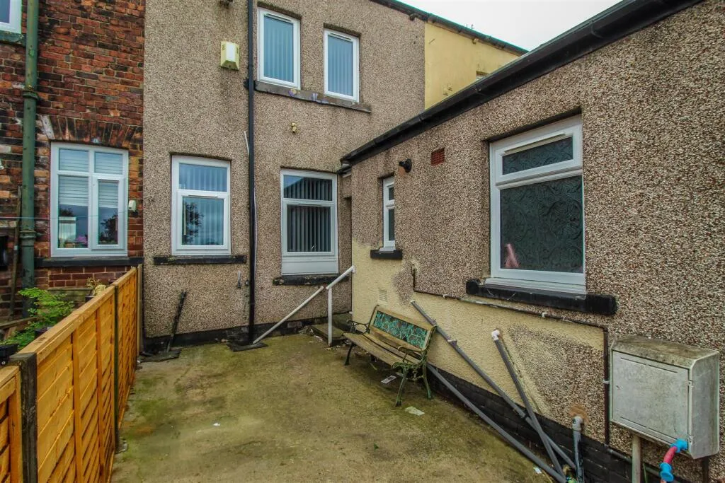 3 bed Terraced