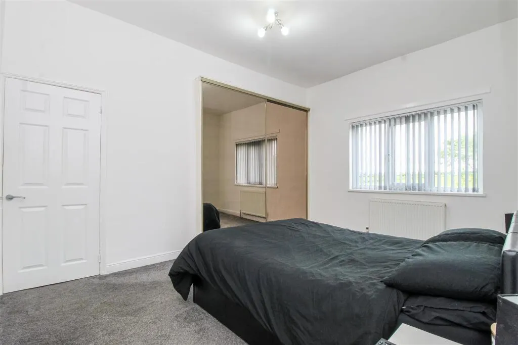 3 bed Terraced