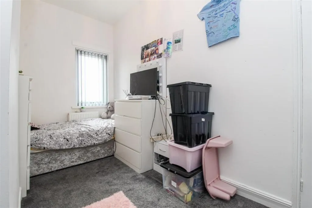 3 bed Terraced