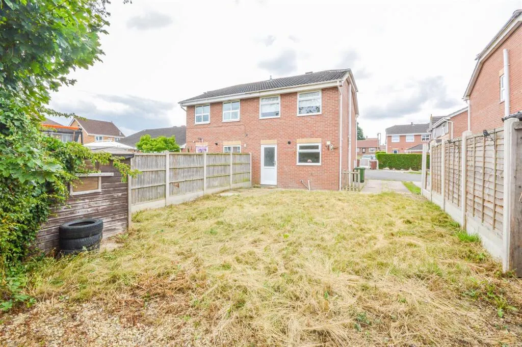 3 bed Semi-Detached