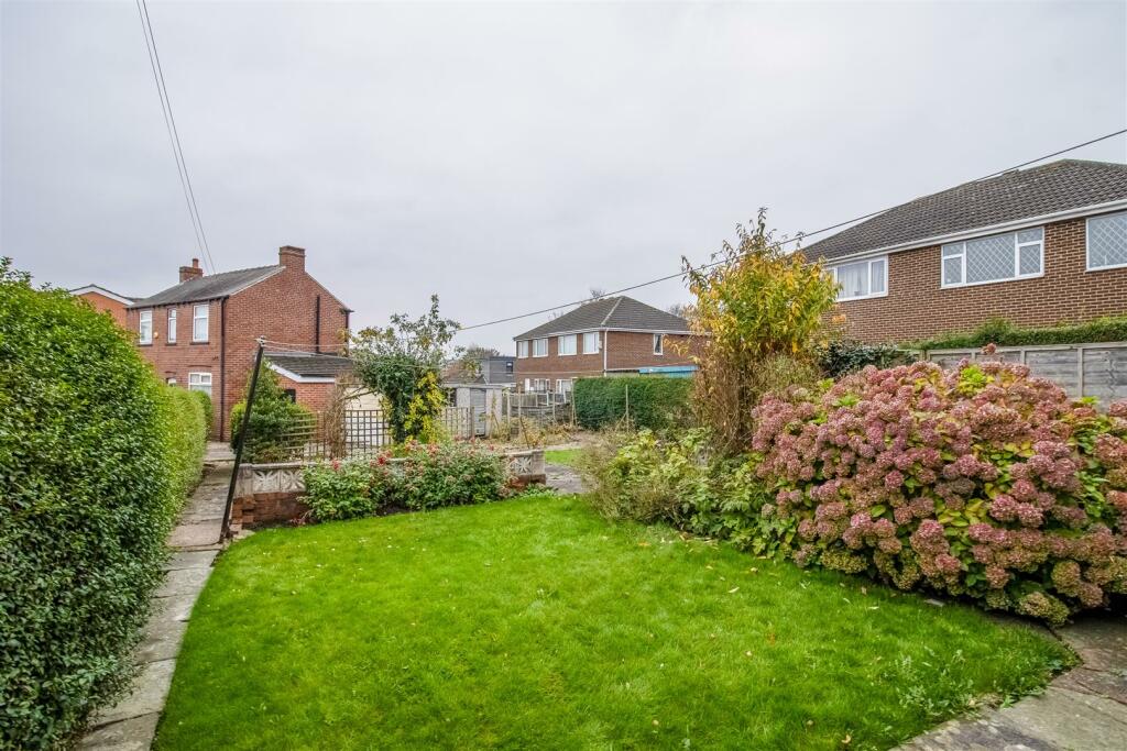 2 bed Semi-Detached