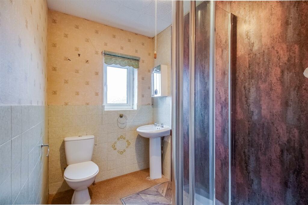 2 bed Semi-Detached