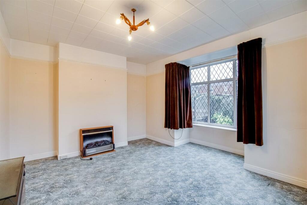 2 bed Semi-Detached