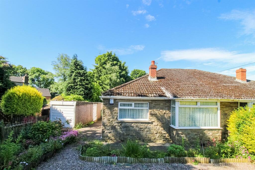2 bed Semi-Detached Bungalow