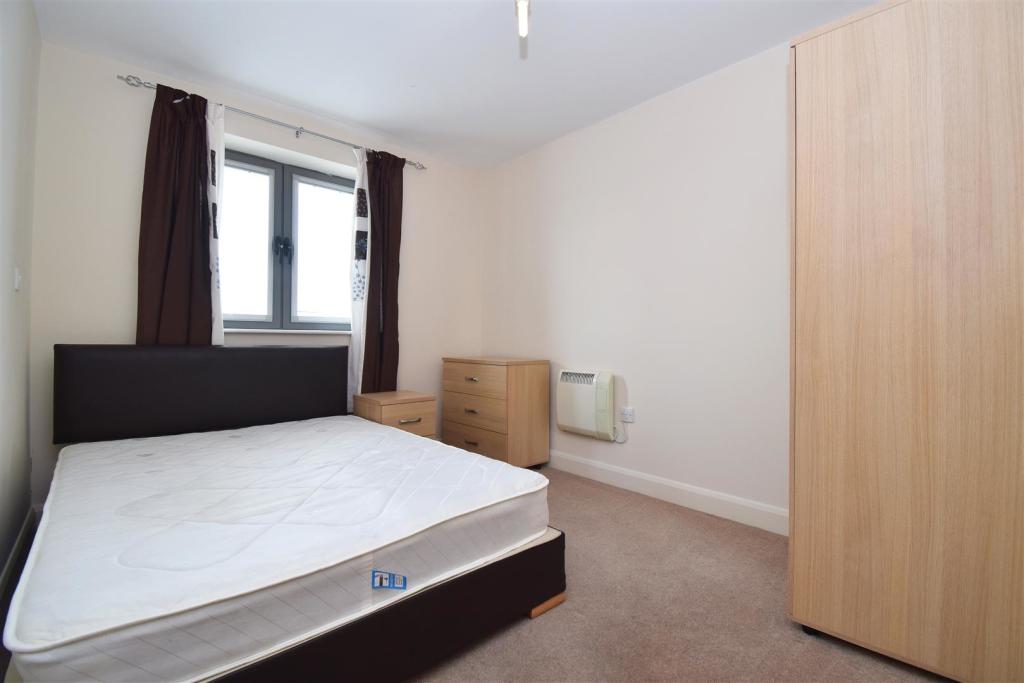 2 bed Apartment