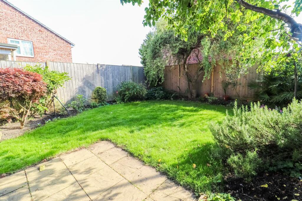 3 bed Semi-Detached