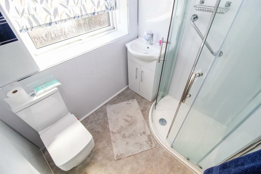 3 bed Detached Bungalow