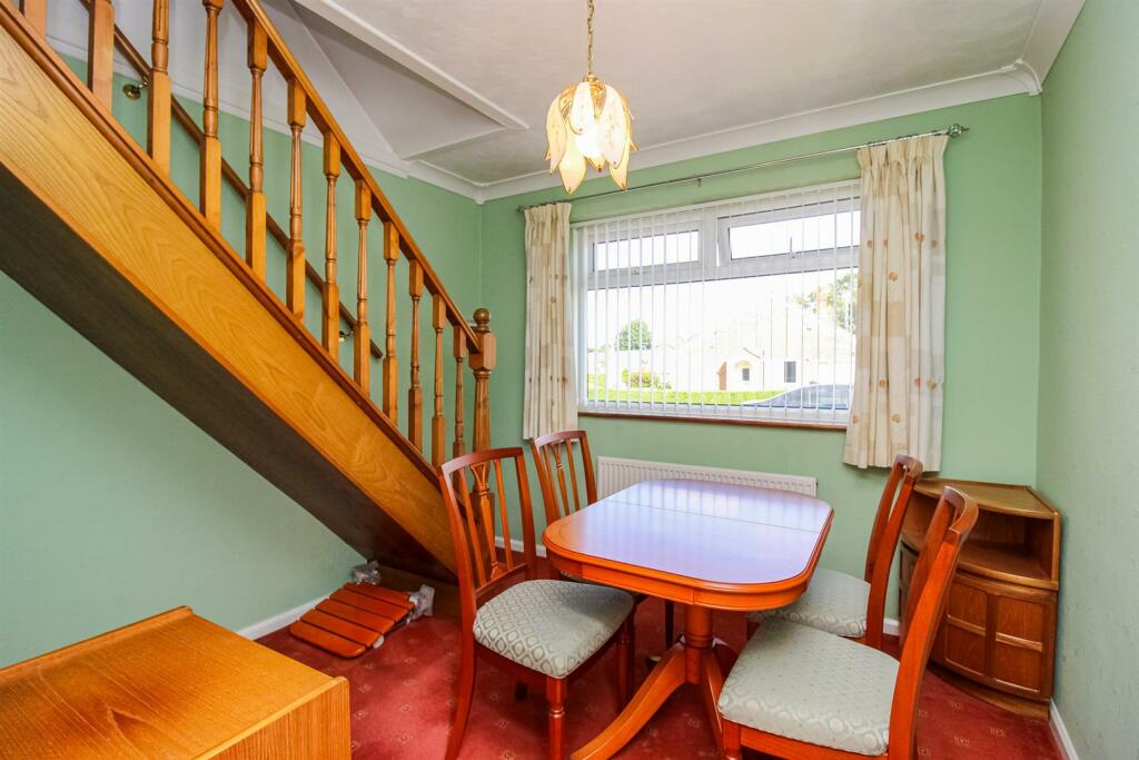 3 bed Detached Bungalow