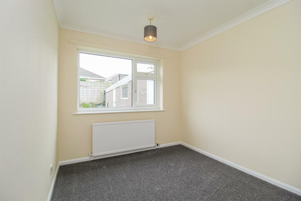 2 bed Semi-Detached Bungalow