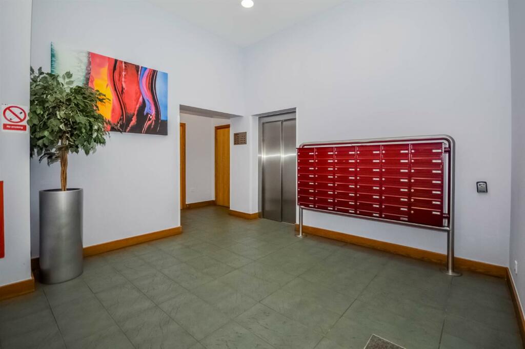 1 bed Apartment