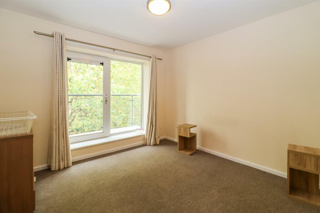 2 bed Apartment