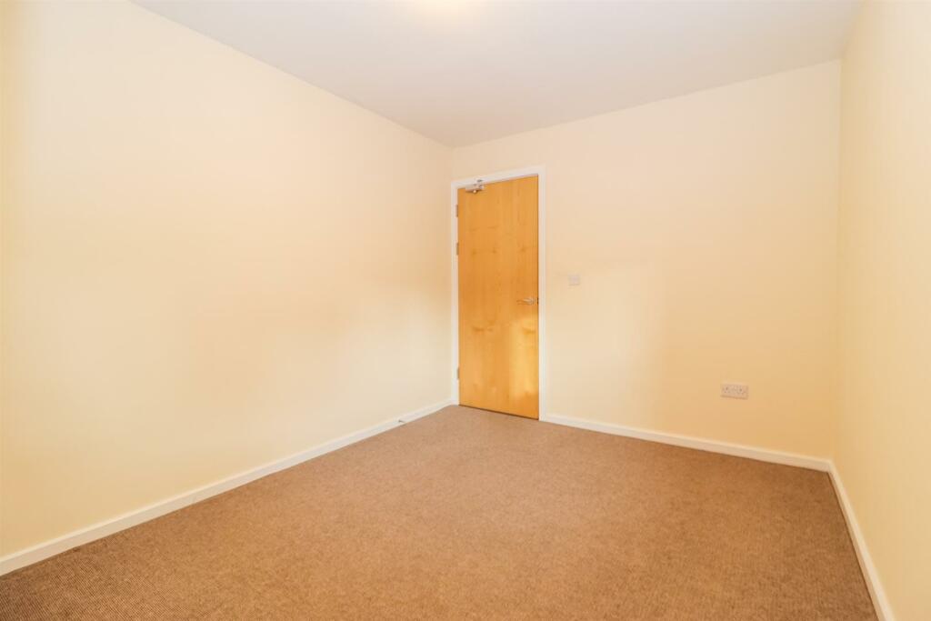2 bed Apartment