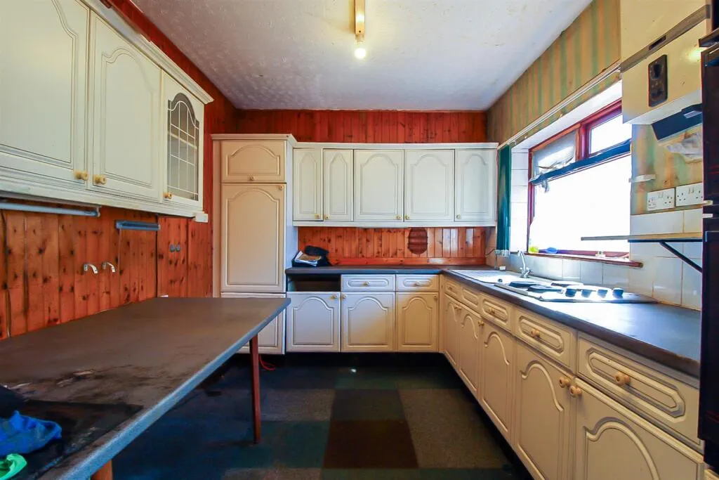 3 bed Terraced
