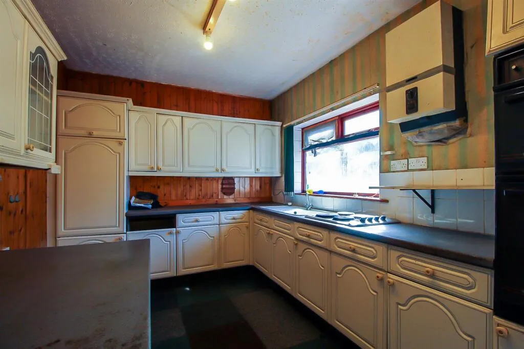3 bed Terraced