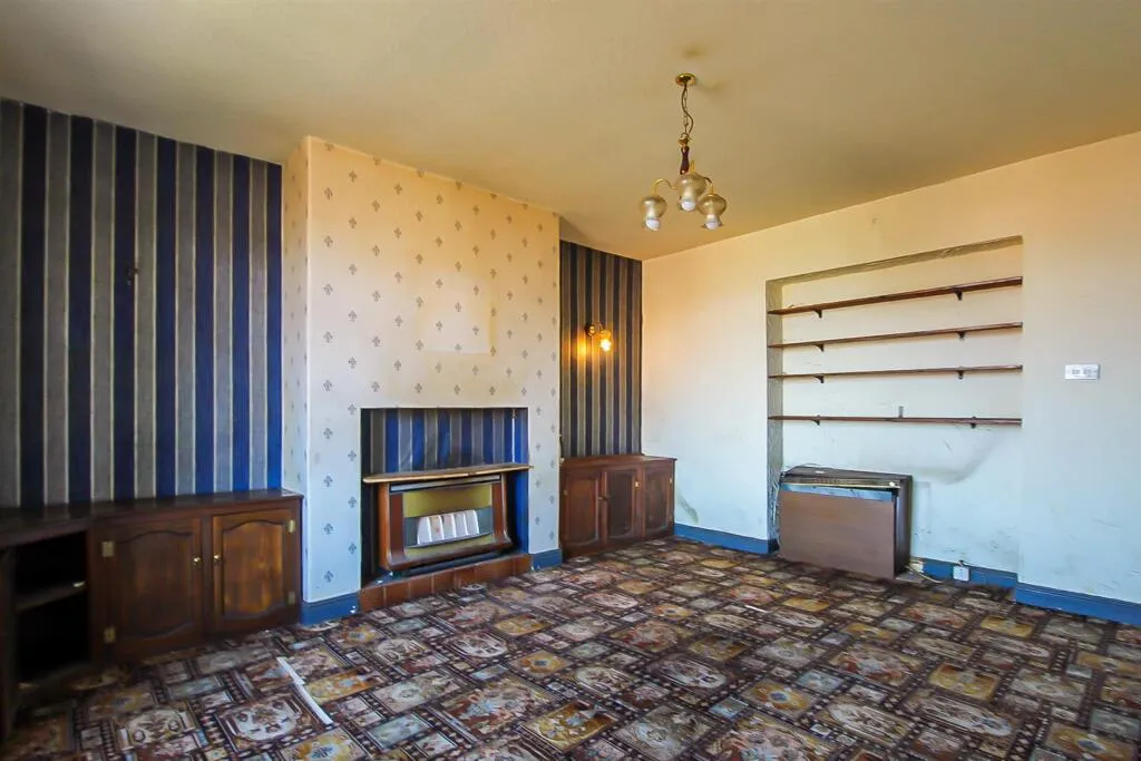 3 bed Terraced