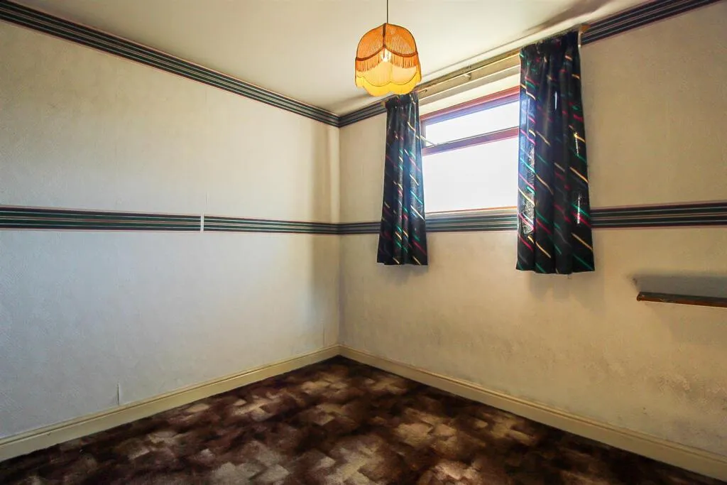 3 bed Terraced