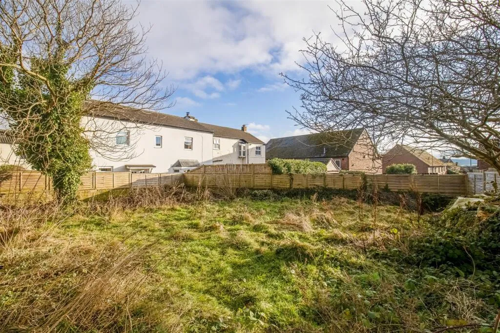 4 bed Manor House