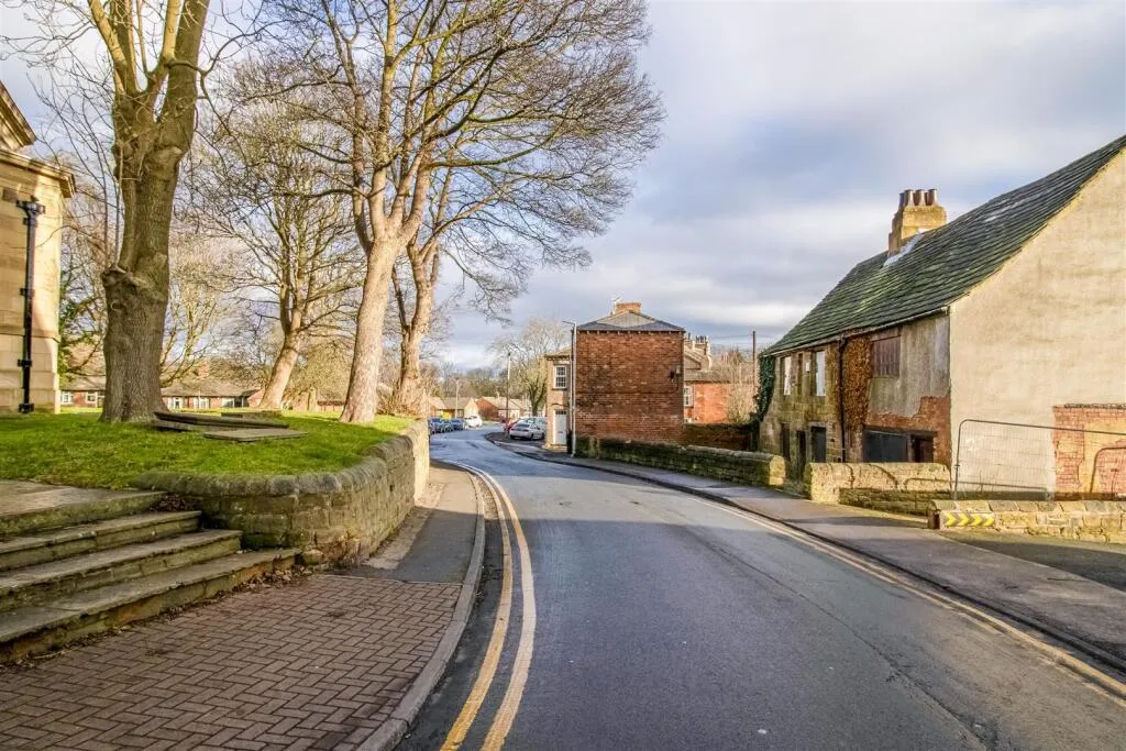 4 bed Manor House