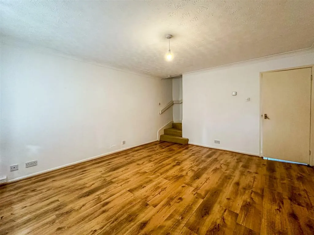 2 bed Terraced