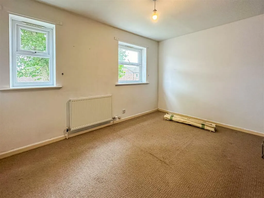 2 bed Terraced