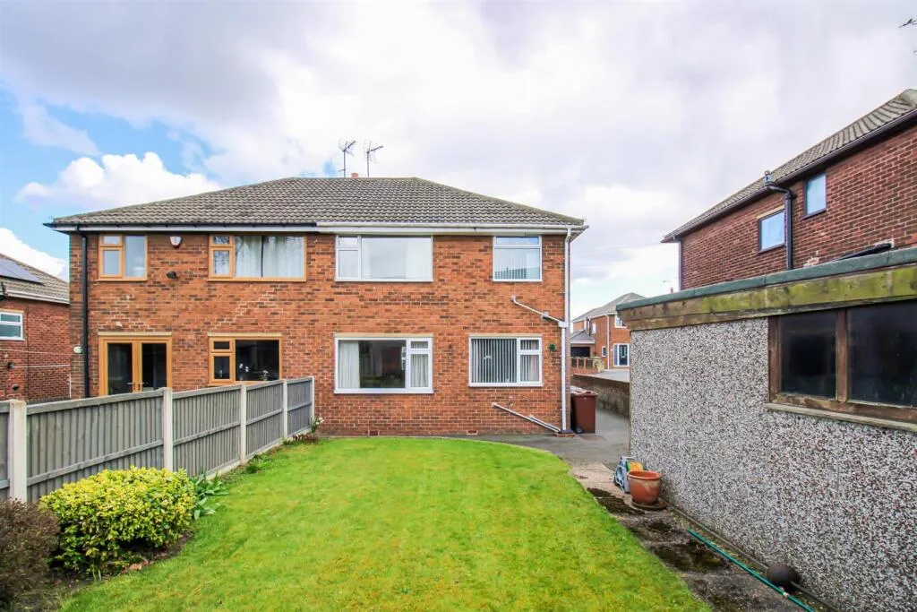 3 bed Semi-Detached