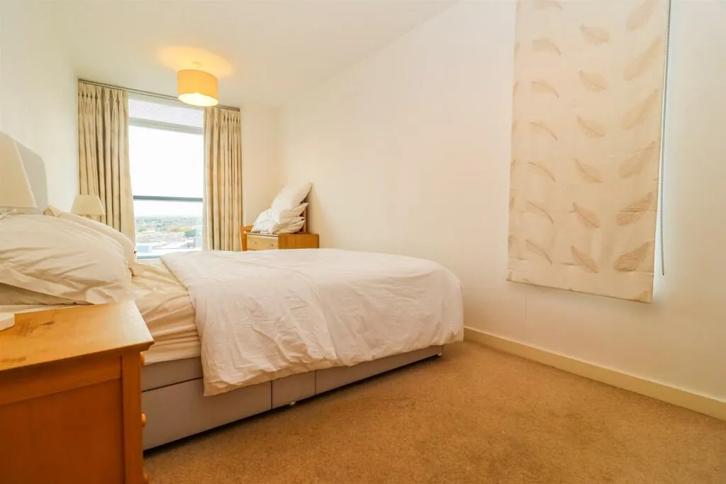 2 bed Apartment