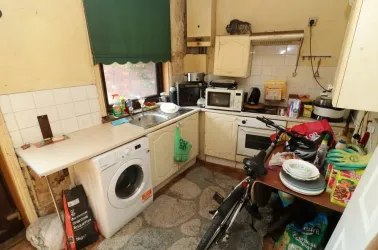 2 bed End of Terrace