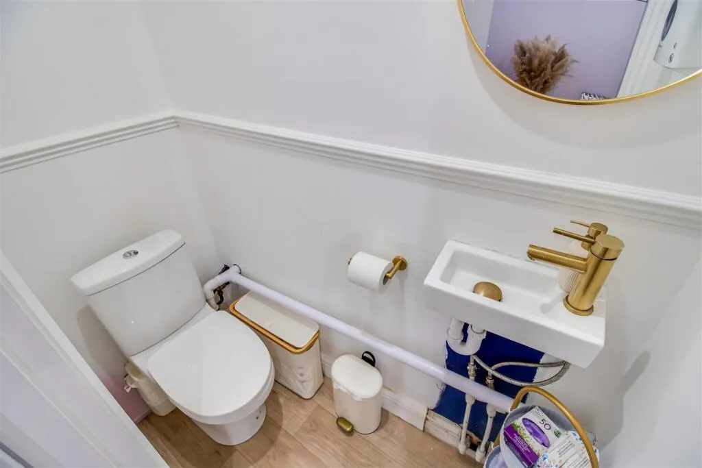 2 bed End of Terrace
