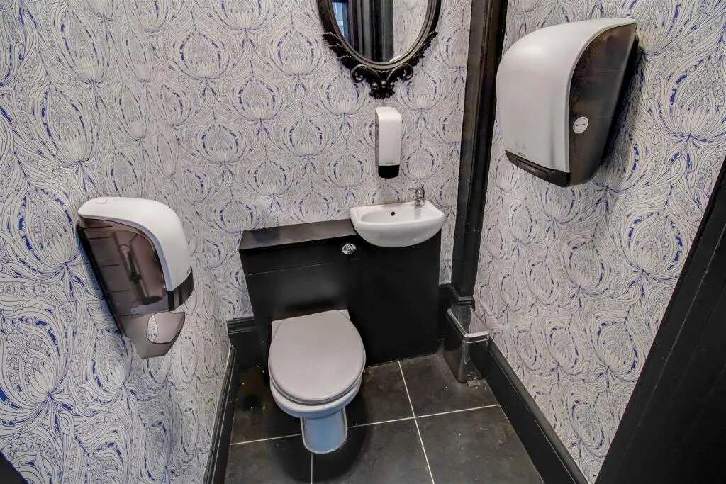 2 bed End of Terrace