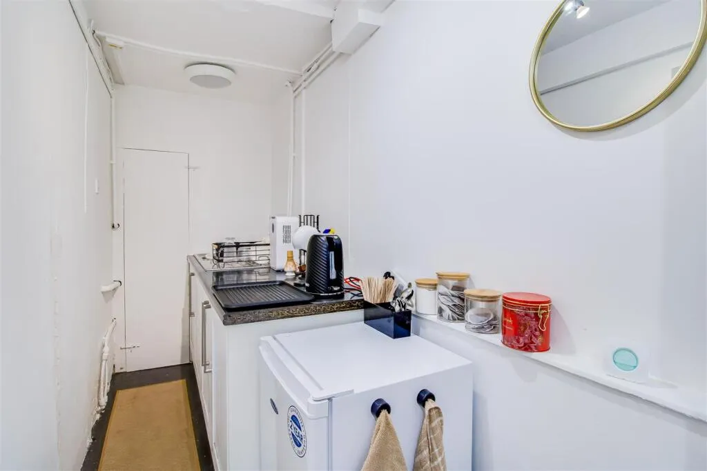 2 bed End of Terrace