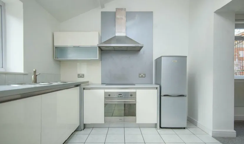 1 bed Maisonette
