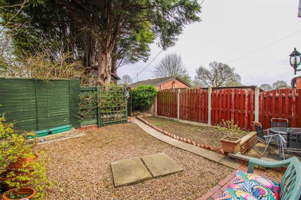 2 bed Terraced