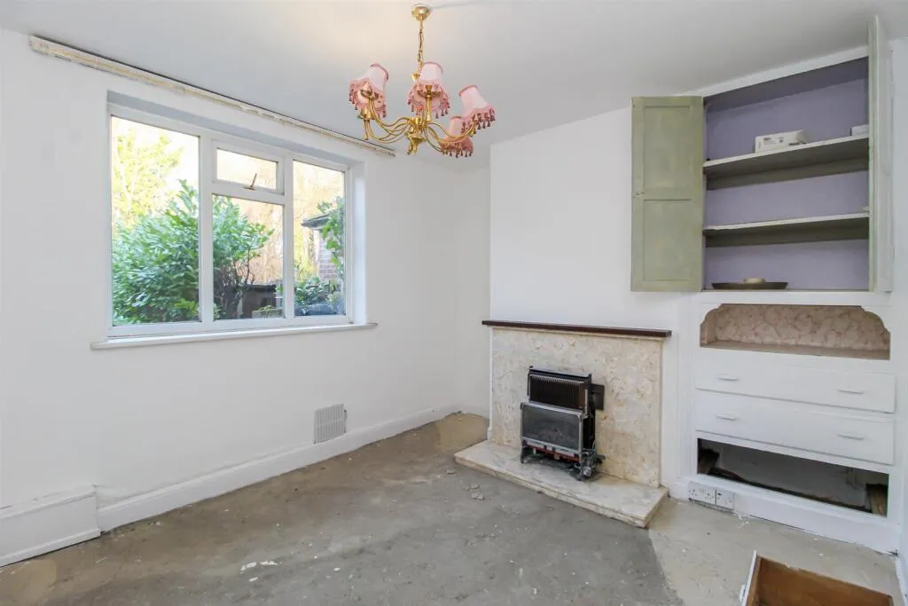 3 bed Semi-Detached