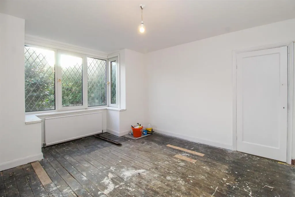 3 bed Semi-Detached