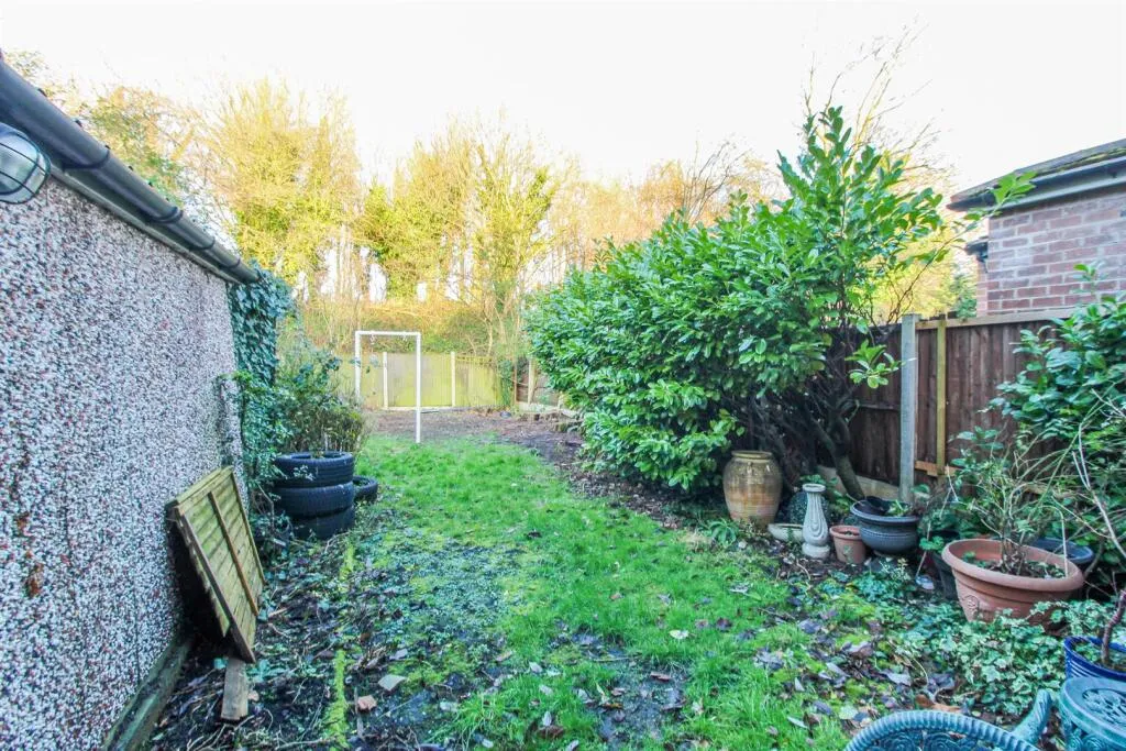 3 bed Semi-Detached